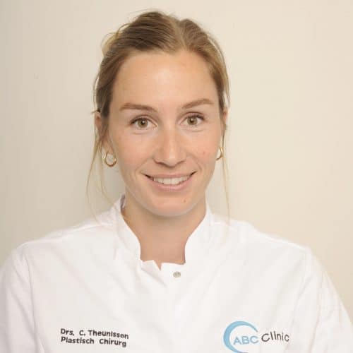 Carla Theunissen - Plastisch chirurg